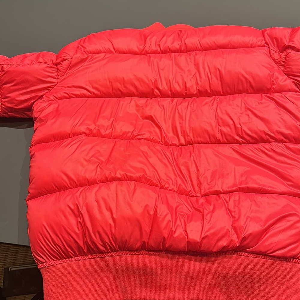 Gap Red Puffer - image 7